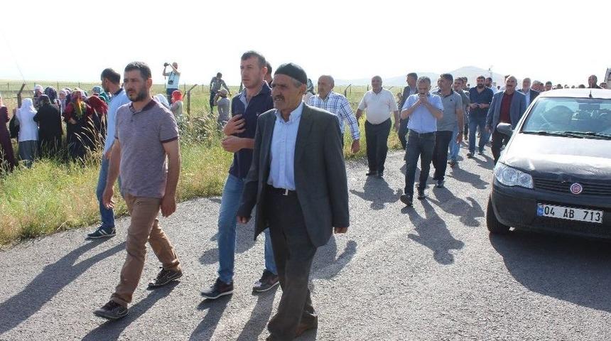 Leyla Türkiye’yi Yasa Boğdu