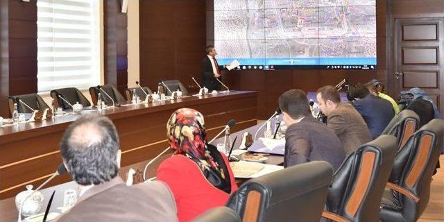 Et&uuml; Erzurum Tarihine Işık Tutuyor 1