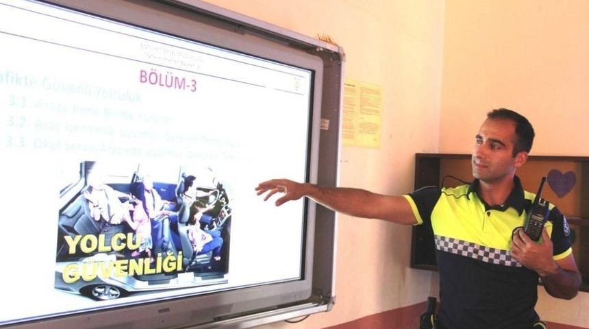 Sarıg&ouml;l&rsquo;de Trafik Haftası Etkinlikleri