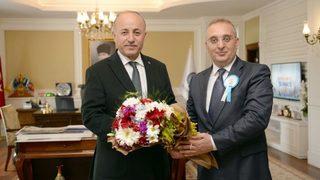 Vakıf Heyetinden Vali Azizoğlu’na Ziyaret