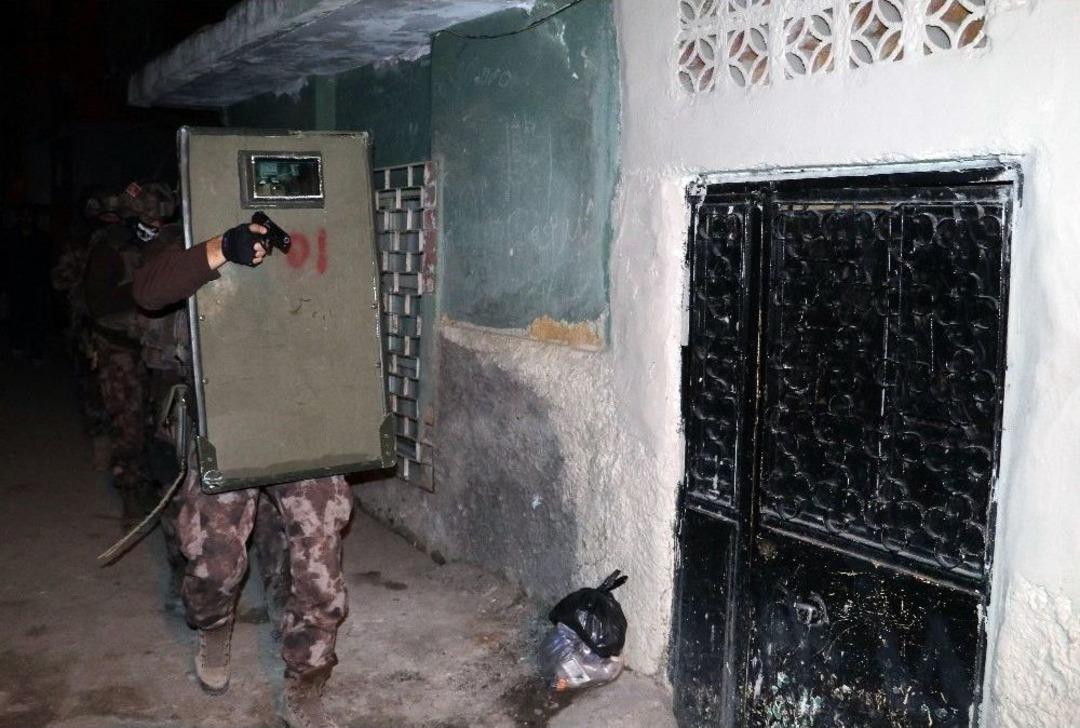 Gece-g&uuml;nd&uuml;z Operasyon Yapan Polis Su&ccedil; Oranlarını D&uuml;ş&uuml;rd&uuml;