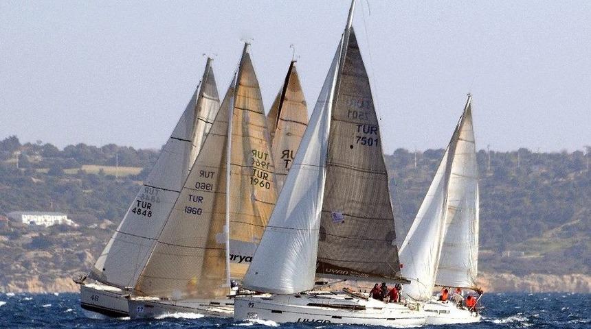 İzmir Kış Trofesi 2. Ayak Yarışları &Ccedil;eşme&rsquo;de Yapıldı