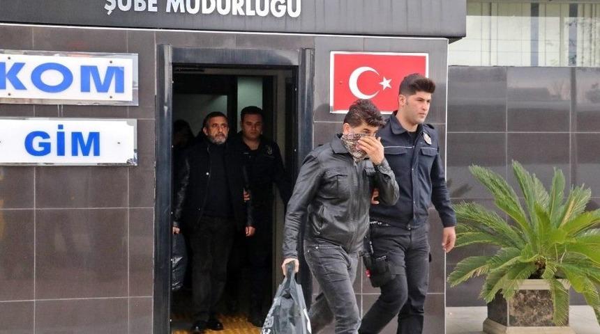 Antalya&rsquo;daki Otopark Operasyonuna 10 Tutuklama