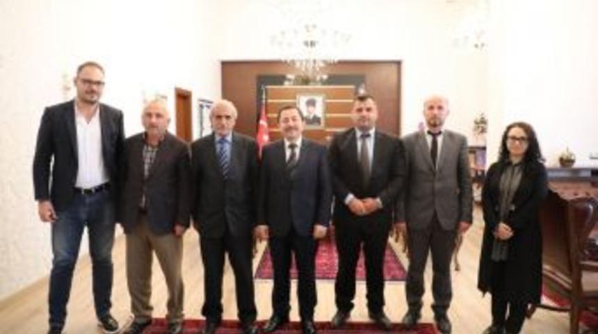 Başkan Aydın Ve Y&ouml;netimi Balkanlıoğlu&rsquo;nu Ziyaret Etti