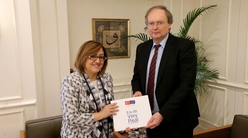 Fatma Şahin, Ab T&uuml;rkiye Delegasyon Başkanı B&uuml;y&uuml;kel&ccedil;i Berger&rsquo;i Ağırladı