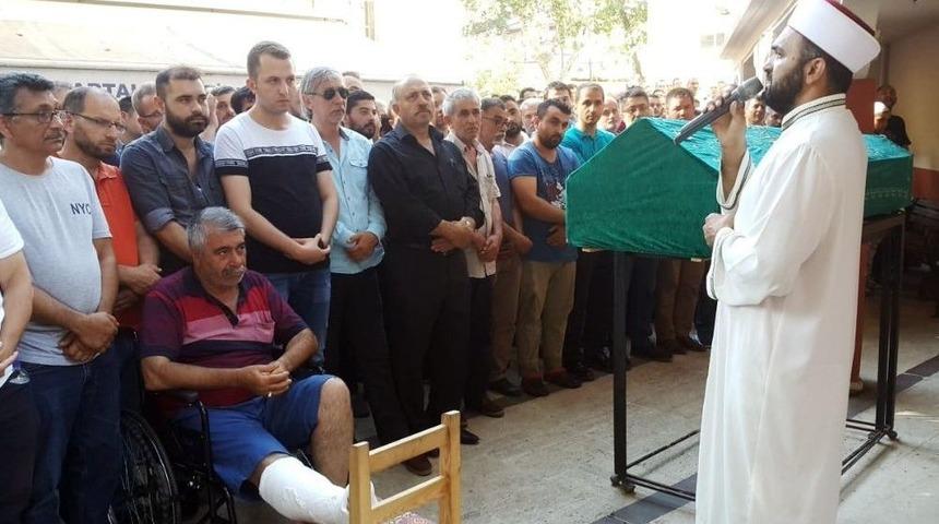 Denizde Boğulan Serkan Kulaoğlu Son Yolculuğuna Uğurlandı