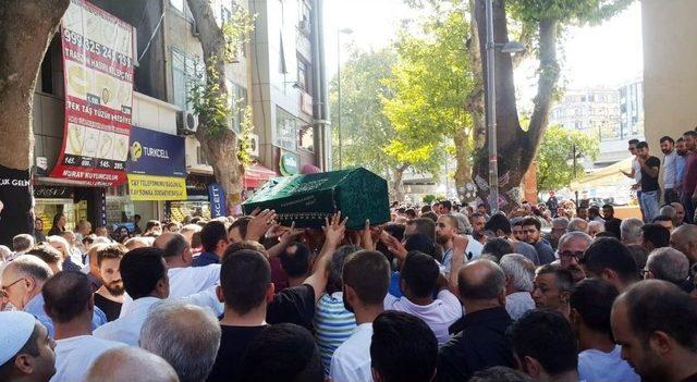 Denizde Boğulan Serkan Kulaoğlu Son Yolculuğuna Uğurlandı 2