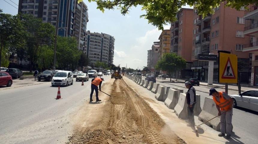 Afyonkarahisar Stad Kavşağında Alt Ge&ccedil;it &Ccedil;alışmalarına Başlandı