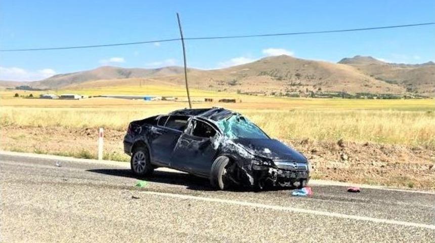 K&ouml;peğe &Ccedil;arpmamak İsterken Takla Attı