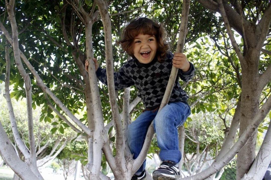 Oğlunu Hayatta Tutabilmek İ&ccedil;in &Ouml;nce 20 Kilo Sonra Karaciğerini Verdi