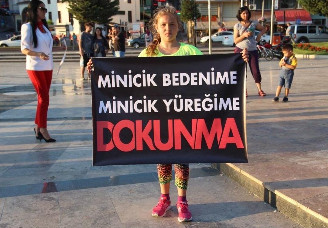 Eyl&uuml;l Ve Leyla Cinayetlerine Tepki İ&ccedil;in Toplandılar