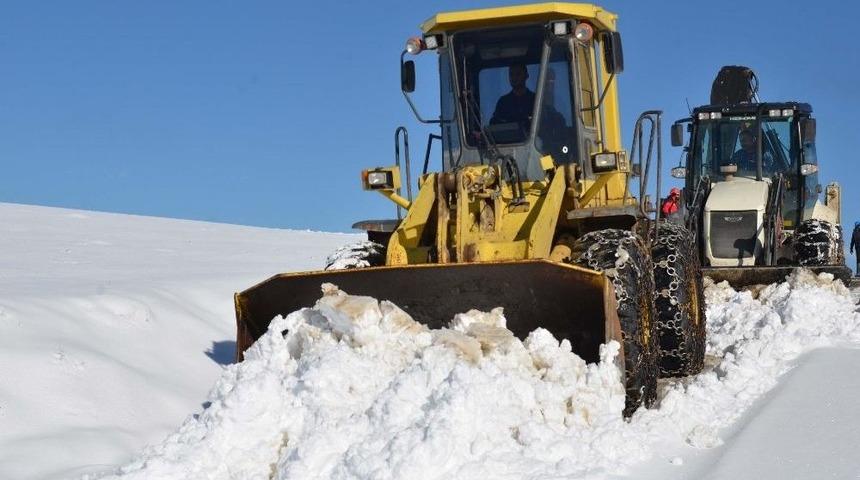 Muş&rsquo;ta 25 K&ouml;y Yolu Yeniden Ulaşıma A&ccedil;ıldı