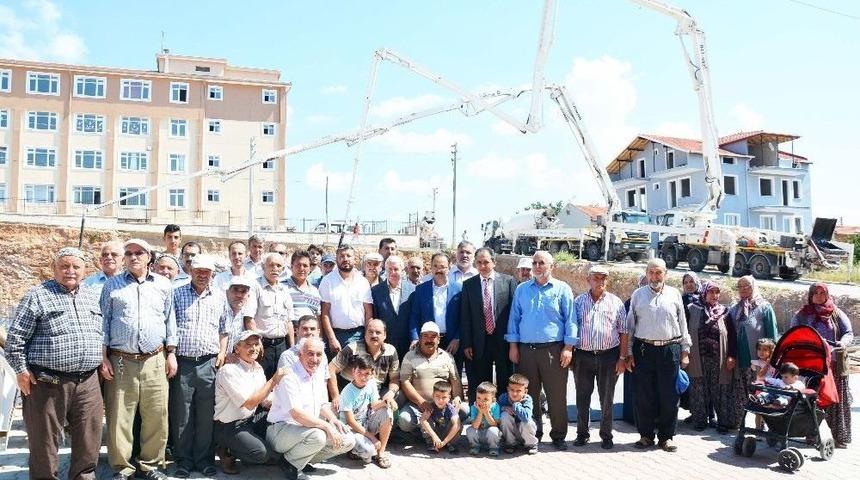 Uşak&rsquo;ta Altındağ Camii&rsquo;nin Temeli Atıldı