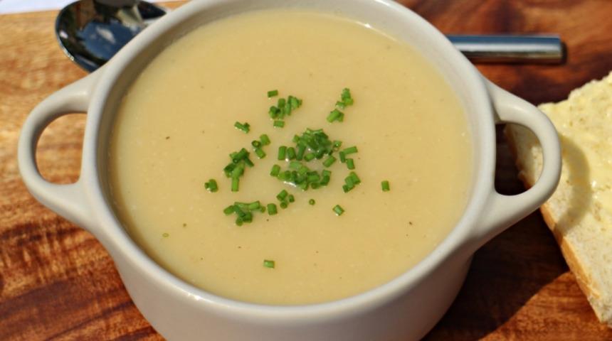 Dumanı Üstünde: Kereviz Çorbası