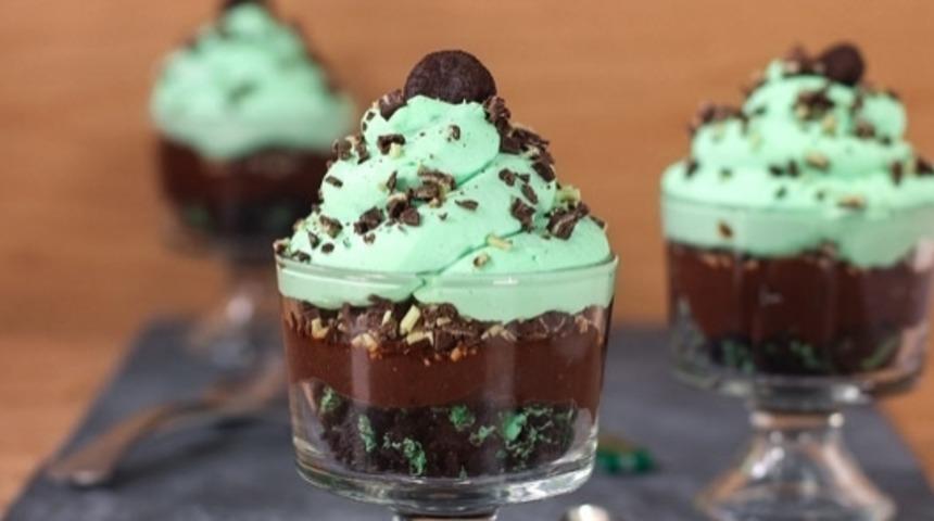 Şipşak Sunulur: Naneli, Krema Sos 