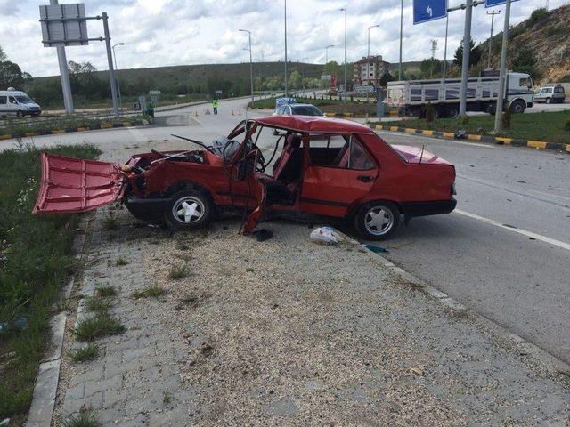 Kastamonu’da İki Otomobil Çarpıştı: 1 Ölü, 3 Yaralı