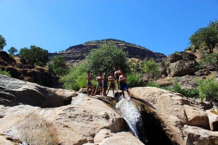 45 Dereceyi Bulan Irak Sınırında Türkülü Serinleme G2