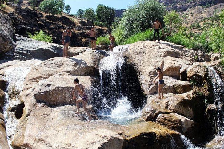 45 Dereceyi Bulan Irak Sınırında Türkülü Serinleme G5