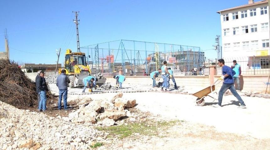 Vatandaşlar Yol Yapımı &Ccedil;alışmalarından Memnun