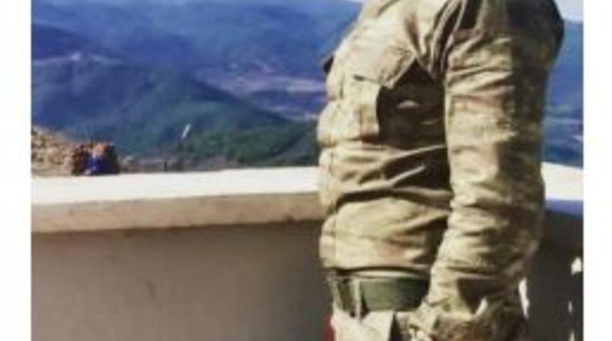 Bı&ccedil;aklı Kavgada 1 Asker Hayatını Kaybetti