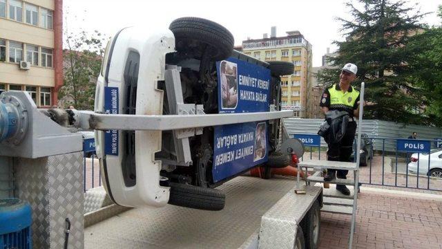 Polis Emniyet Kemerinin Önemini Simülasyon Aracı İle Anlattı