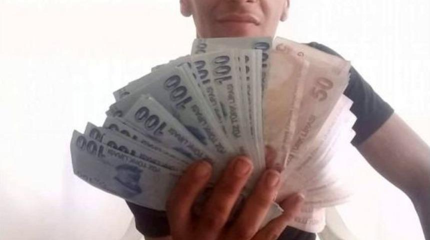 Hükümlü Chp’li Partisinin Aracını Çaldı