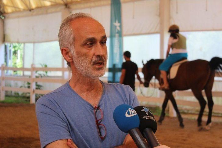 Küçükçekmeceli Minikler Yaz Aylarını Binicilik Öğrenerek Geçiriyor G3