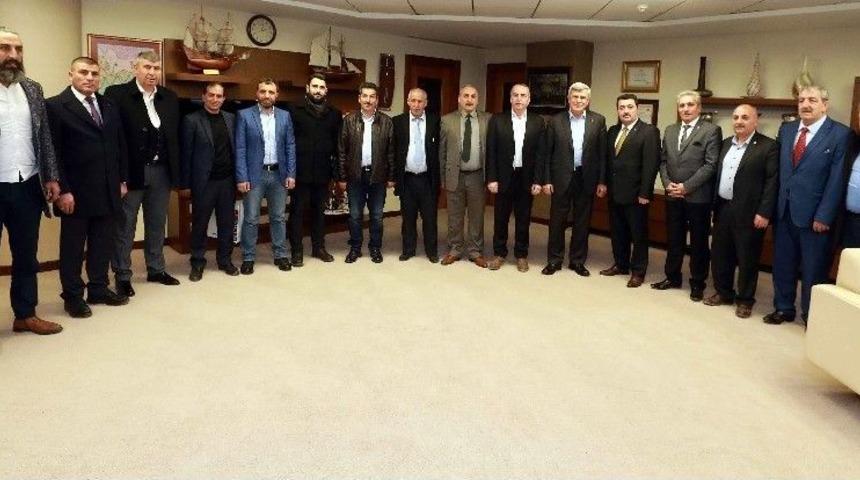 Erzurumlular&rsquo;dan Başkan Karaosmanoğlu&rsquo;na Teşekk&uuml;r