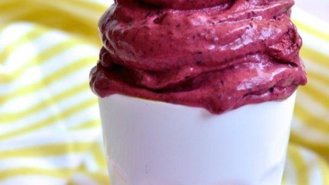 Böğürtlenli Dondurma