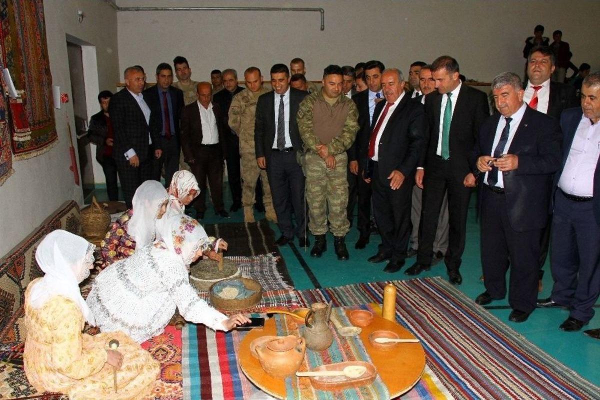 Hizan&rsquo;da &ldquo;&ouml;ğrenme Şenliği&rdquo; D&uuml;zenlendi