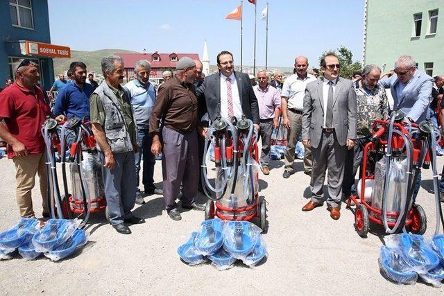 Çiftçilere Makine Ve Ekipman Destekleri Devam Ediyor 1