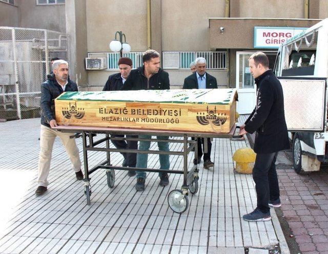 Buzda Kayıp Düşen Çocuk Hayatını Kaybetti 1