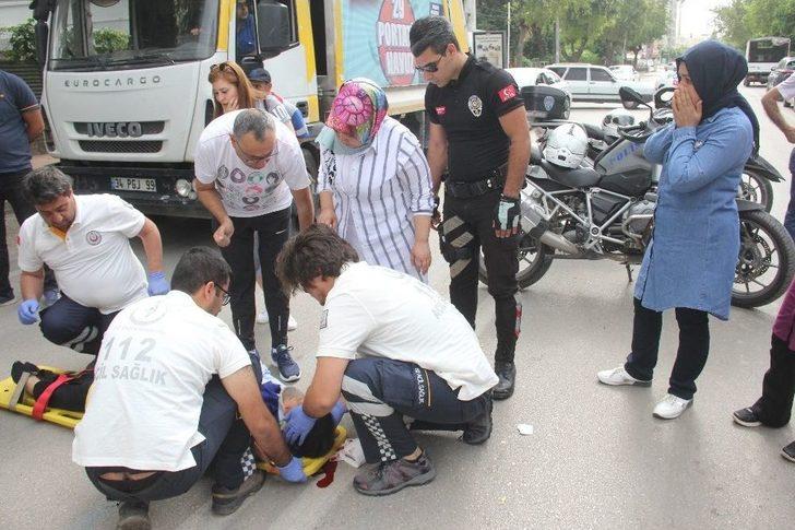 Kaza Yapan Sürücü "korktuğum Şey Yayaya Çarpmaktı Bu Da Başıma Geldi" Diye Ağladı G4
