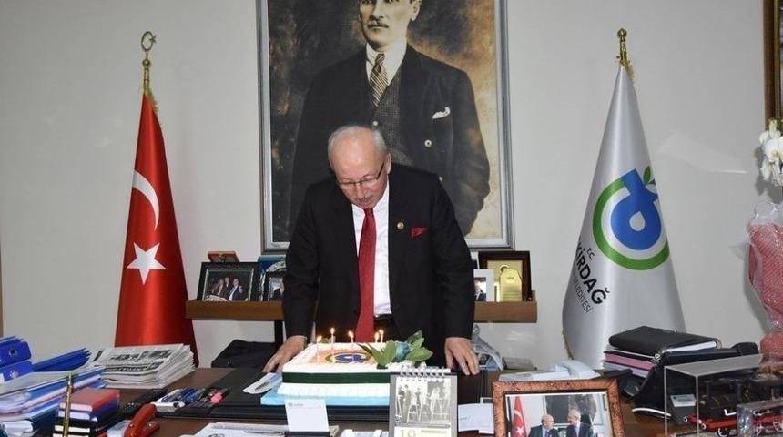 Başkan Albayrak&rsquo;a Doğum G&uuml;n&uuml; S&uuml;rprizi