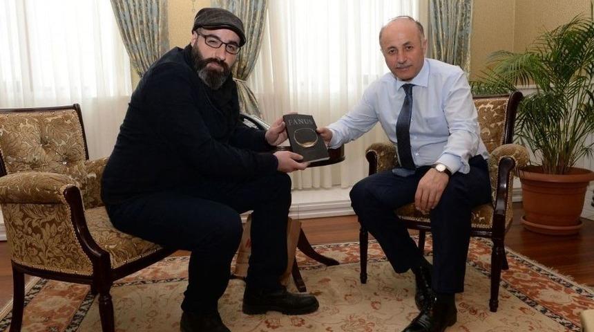 Otizmli Bir &Ccedil;ocuk Ve Bir Anne: &lsquo;fanus&rsquo; &Ccedil;ıktı