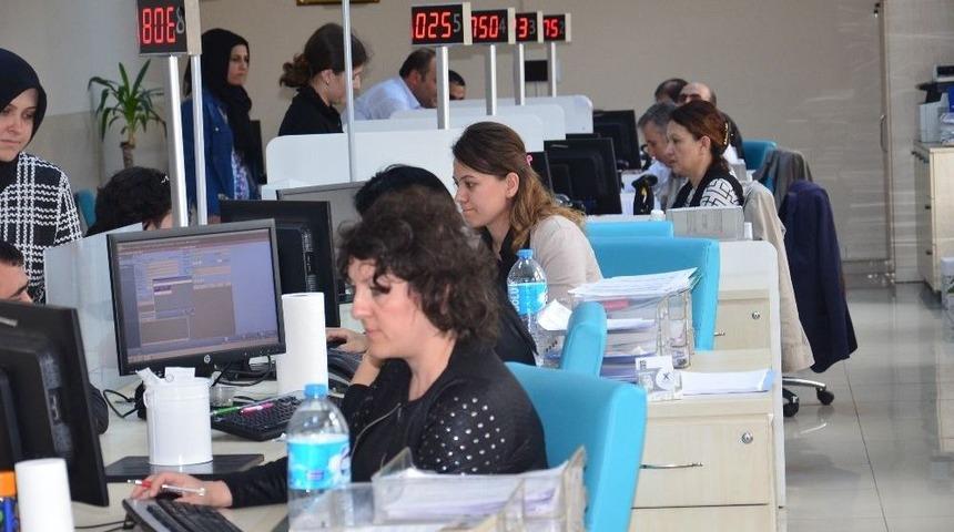 Eski N&uuml;fus C&uuml;zdanları İle Oy Kullanılabilecek