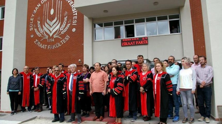 Sd&uuml;&rsquo;l&uuml; Akademisyenlerden Ziraat Fak&uuml;ltesi&rsquo;nin Taşınmasına Tepki