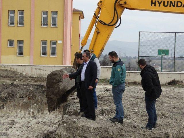 Domaniç’te Hisar İlkokulu’nun Yapımına Başlandı