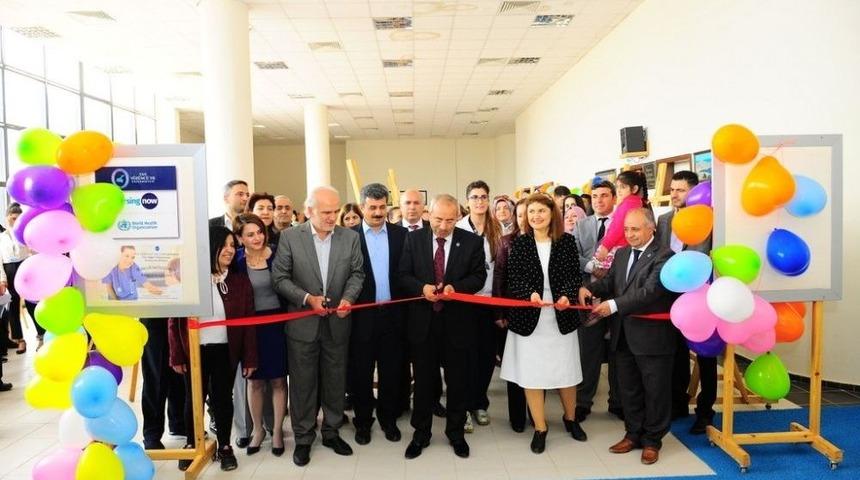 Yy&uuml;&rsquo;de &ldquo;nursing Now&rdquo; Sergisi