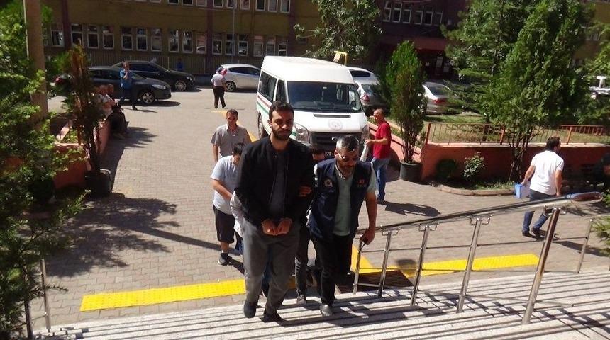 Fet&ouml; Operasyonunda 3 Zanlı Adliyeye Sevk Edildi