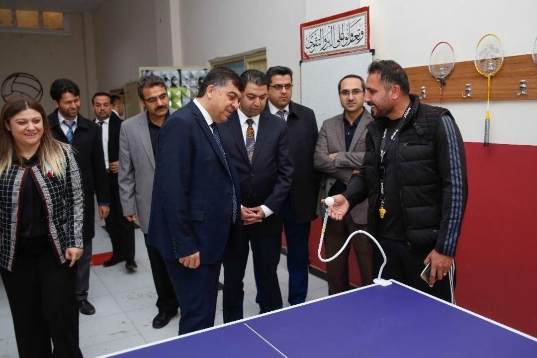 Fadıloğlu, &Ouml;ğrencilerle Kariyer G&uuml;nlerinde Buluştu