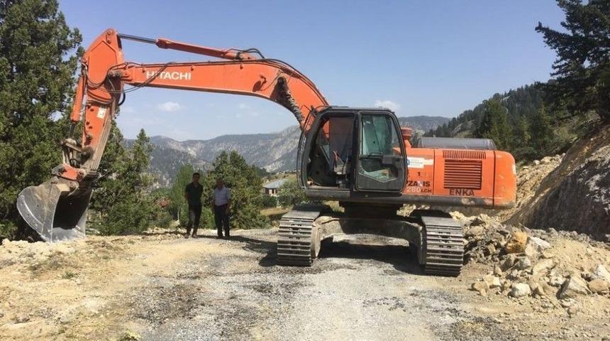 Alanya&rsquo;da Yayla Yolları Genişletiliyor