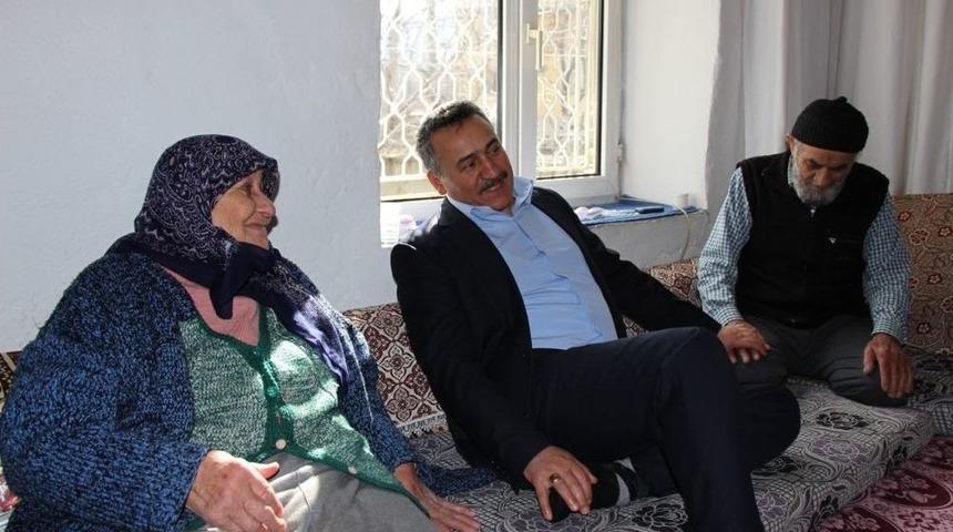 Başkan Tutal’dan Yaşlı Ve Hastalara Moral Ziyareti