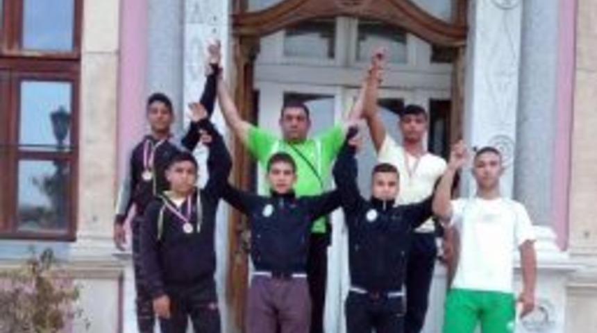 Edirne Belediyesi Güreşçileri Kırkpınar’a Hazır