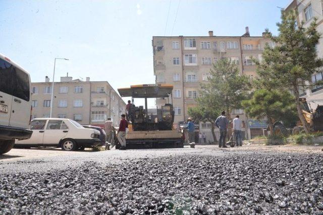 Osman Kavuncu Mahallesinde Yollar Yenileniyor