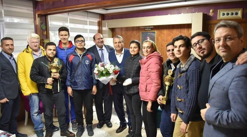 Görme Engelli Sporculardan Başkan Çerçi’ye Teşekkür