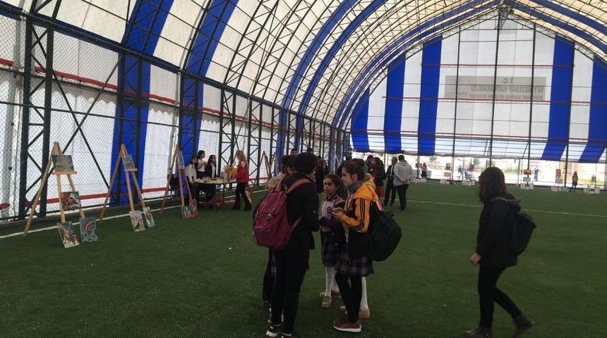 Beytüşşebap’ta Öğrencilerin Sergisine Yoğun İlgi