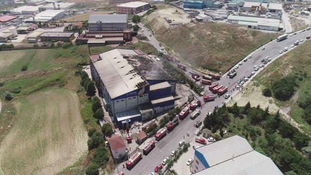 Hadımköy’de Fabrika Yangınında Son Durum Havadan Görüntülendi