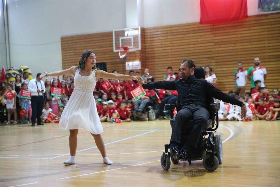 Karşıyaka&rsquo;nın Yaz Okullarına Coşkulu A&ccedil;ılış