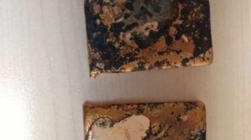 İran Uyruklu Şahsın &Uuml;zerinden K&uuml;l&ccedil;e Altın &Ccedil;ıktı